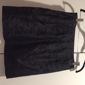 Embroidered Floral Print skirt